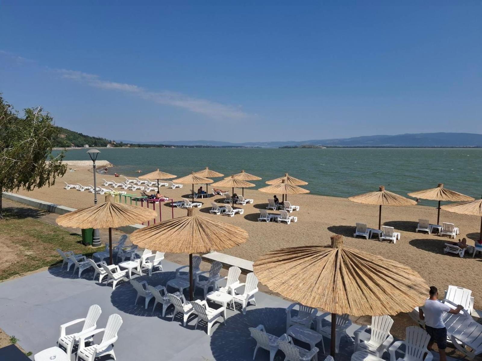 Moms House Hotel Golubac Exterior photo