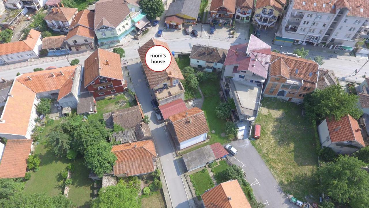 Moms House Hotel Golubac Exterior photo