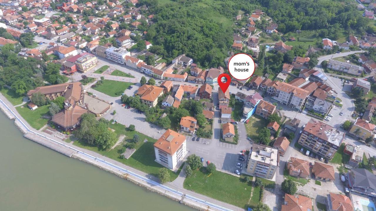 Moms House Hotel Golubac Exterior photo
